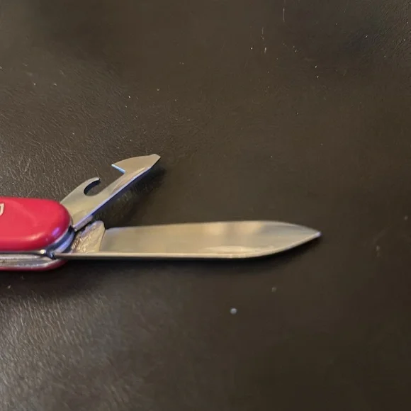 Victorinox- Sportsman SAK Swiss Army Knife EUC! - Picture 9 of 13